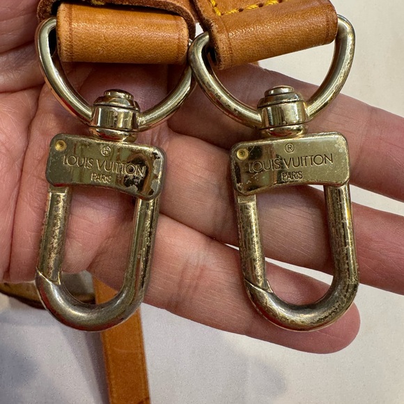 Authentic Louis Vuitton Keepal Bandolier bag strap with rubber shoulder pad - Picture 12 of 13